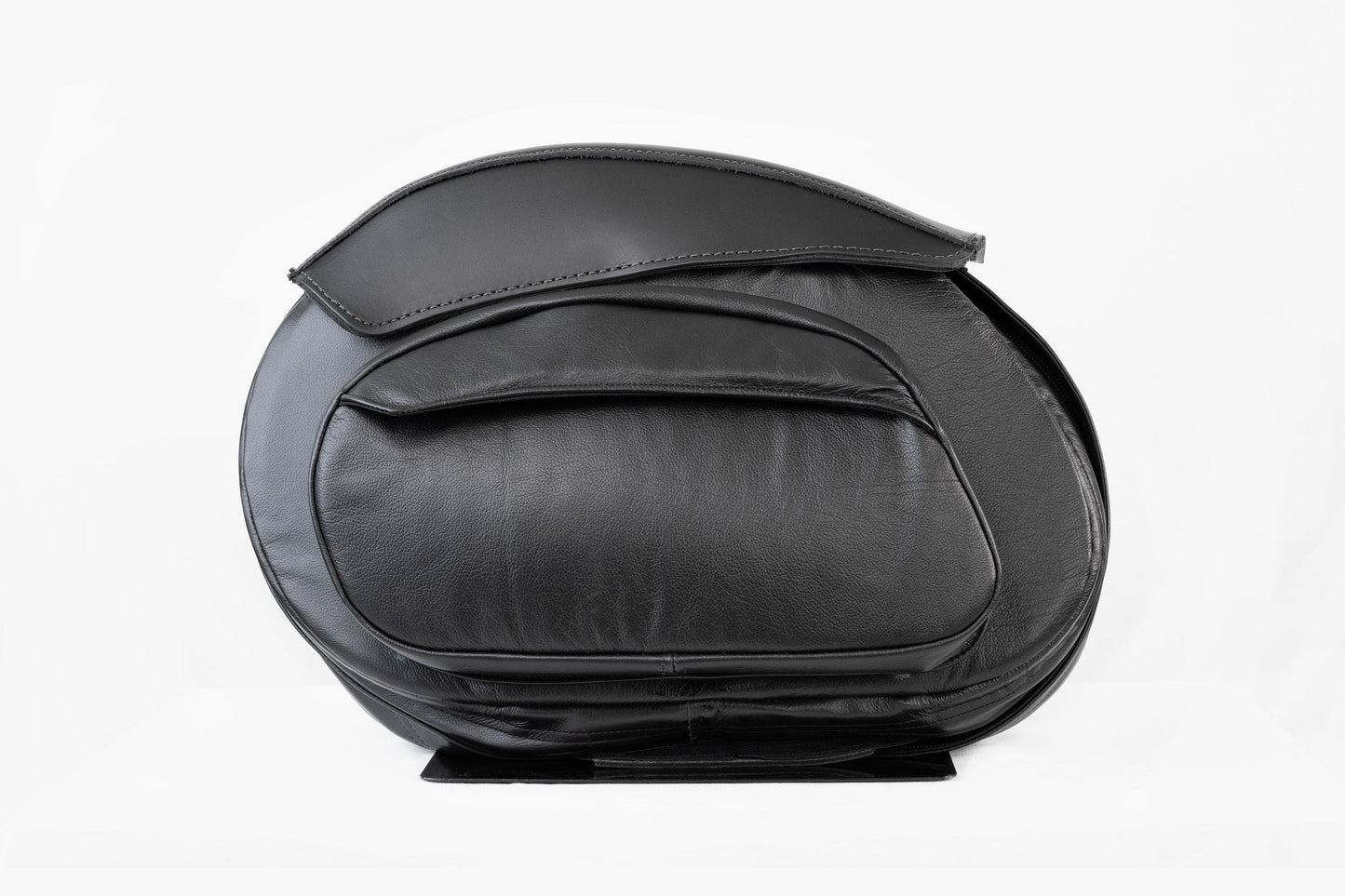 LEATHER PROS- E-Z Mount V3 M8 Saddlebags - All 2018-Present Softail Models EXCEPT Deluxe, Heritage, Fat Boy, and Breakout
