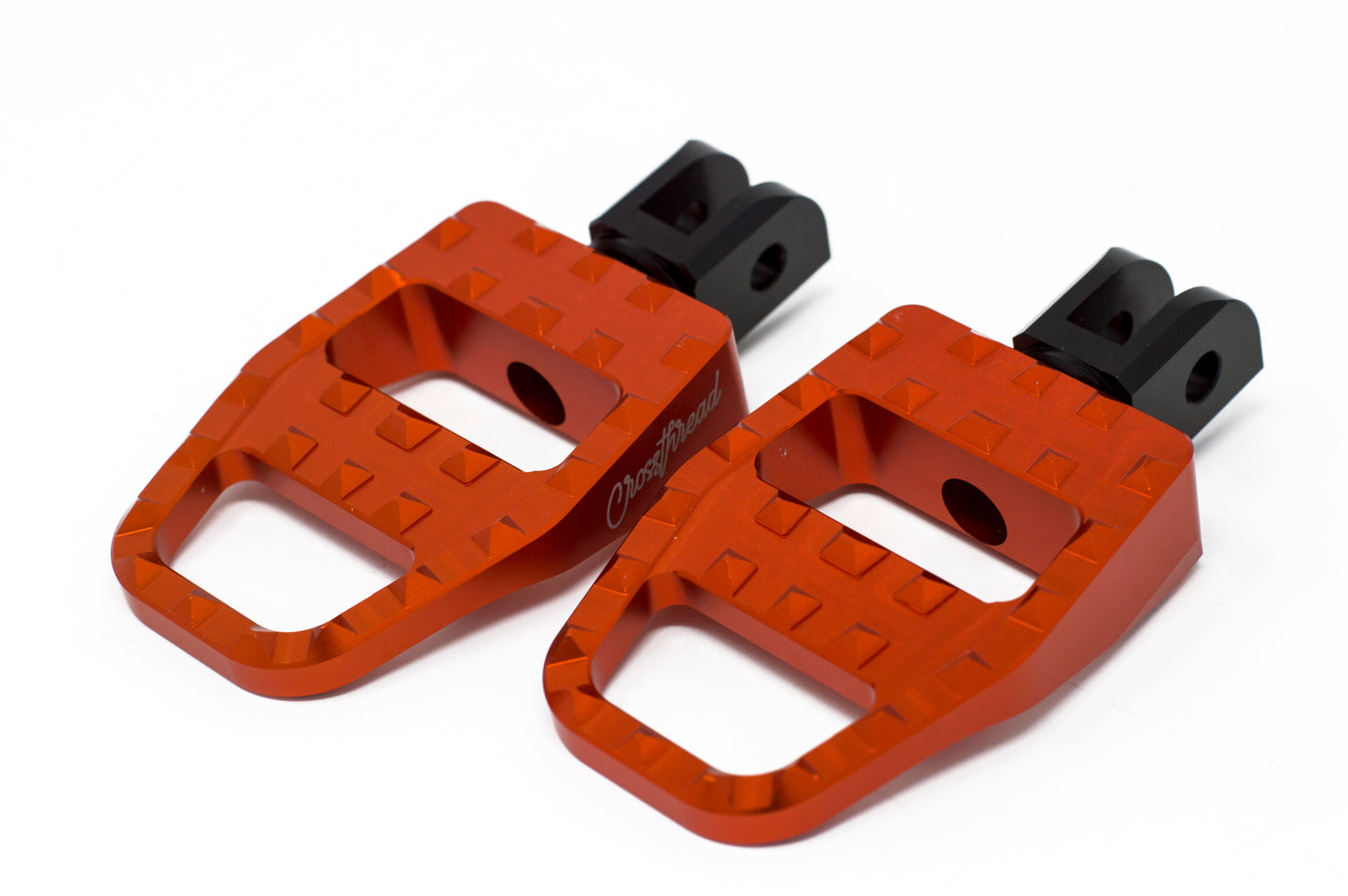 2021 Pegs Tangerine