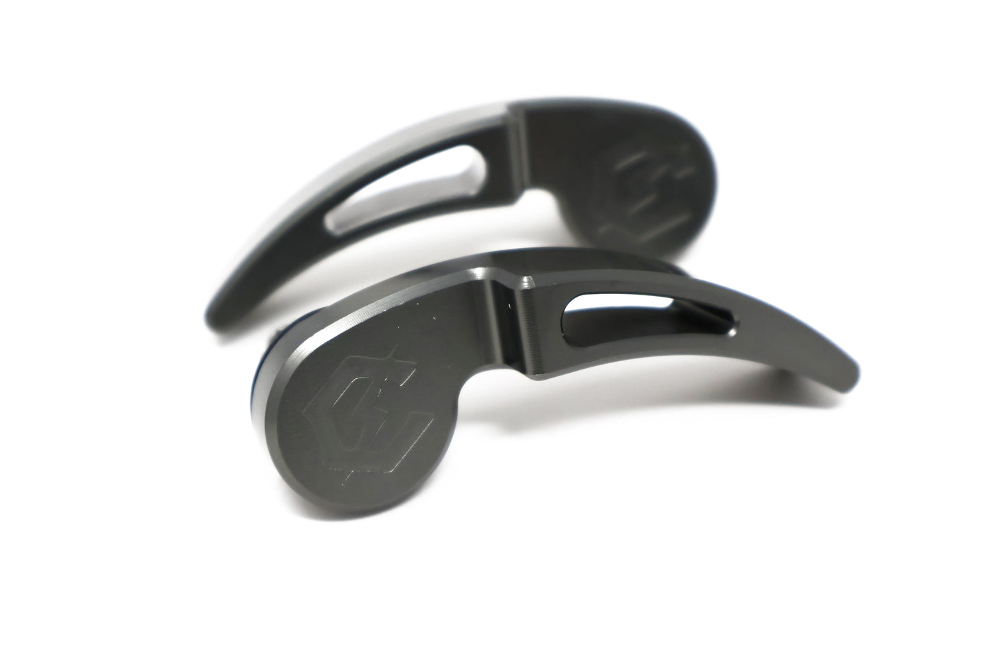 Crossthread Cycle- Bagger Saddle Bag Latch Set