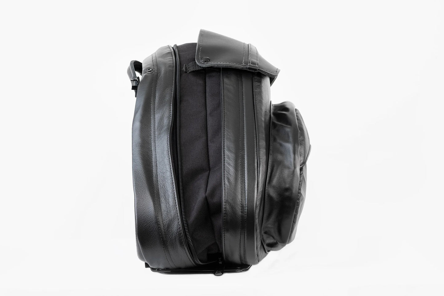 LEATHER PROS- Retro Series V3 Dyna Saddlebags - Leather ('91-2017 DYNA)