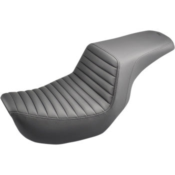 Saddlemen Step Up Seat "Dyna" - Tuck and Roll - Black -