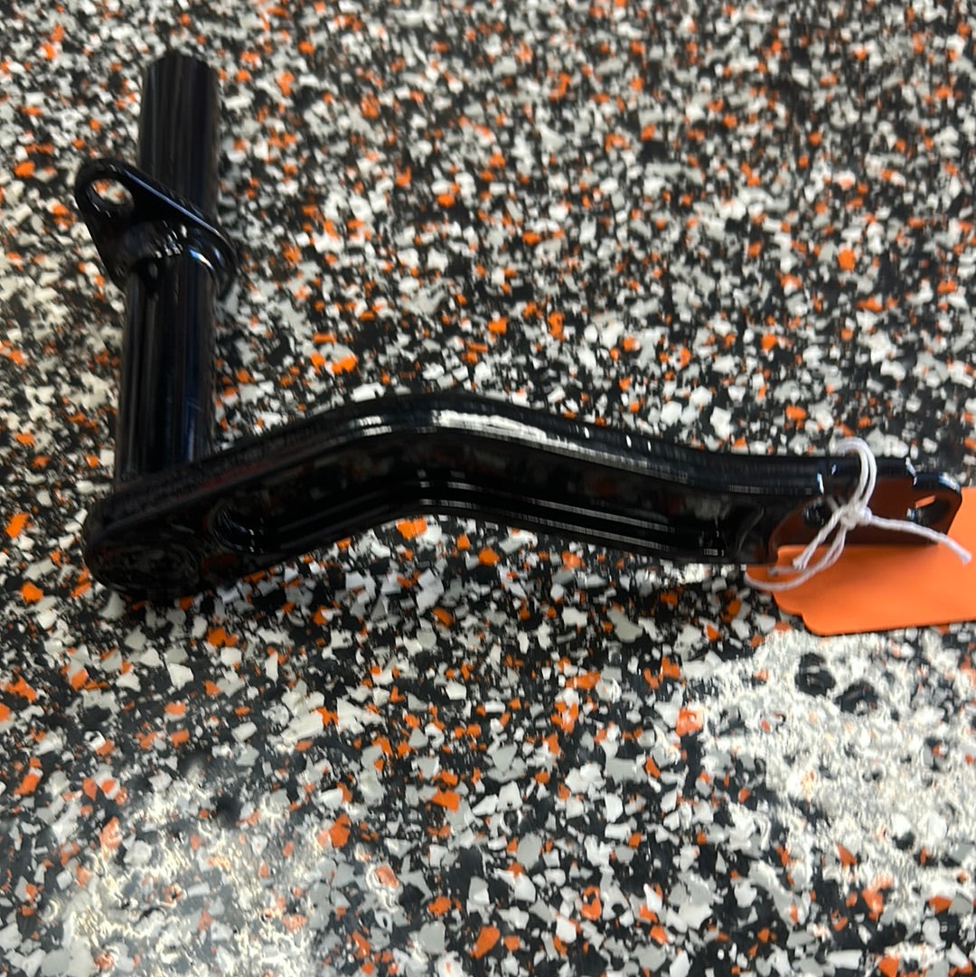 Passenger Peg Mount/ ‘01 down Dyna - “Gloss” Black