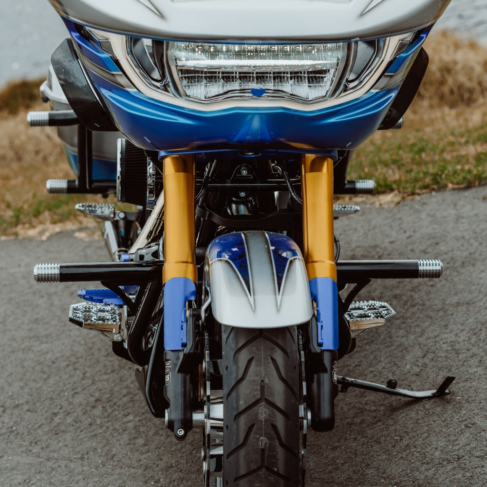 OG Highway Peg Crash Bar for 2024-Up Harley-Davidson Bagger installed on a 2025 Road Glide FLTR